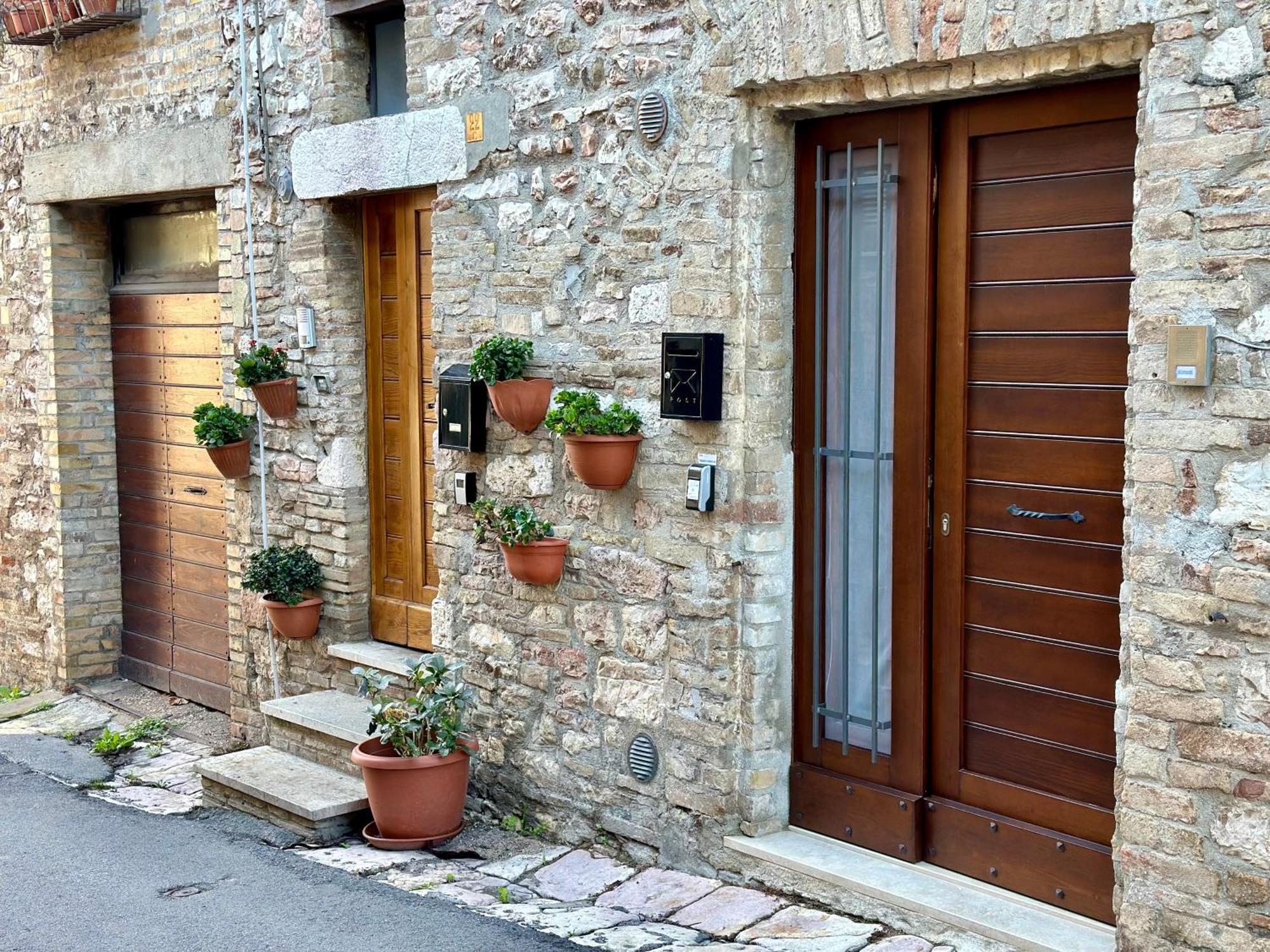 La Perla Di Tamara-Assisi Blu Apartman Kültér fotó